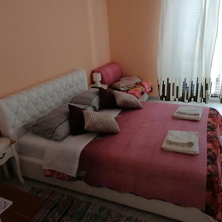 Apartmani Rija 3 Pag Town Kültér fotó