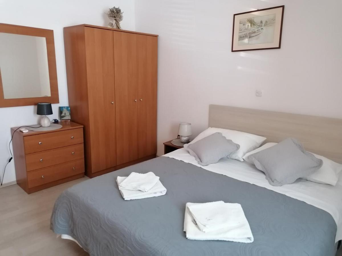 Apartmani Rija 3 Pag Town Kültér fotó