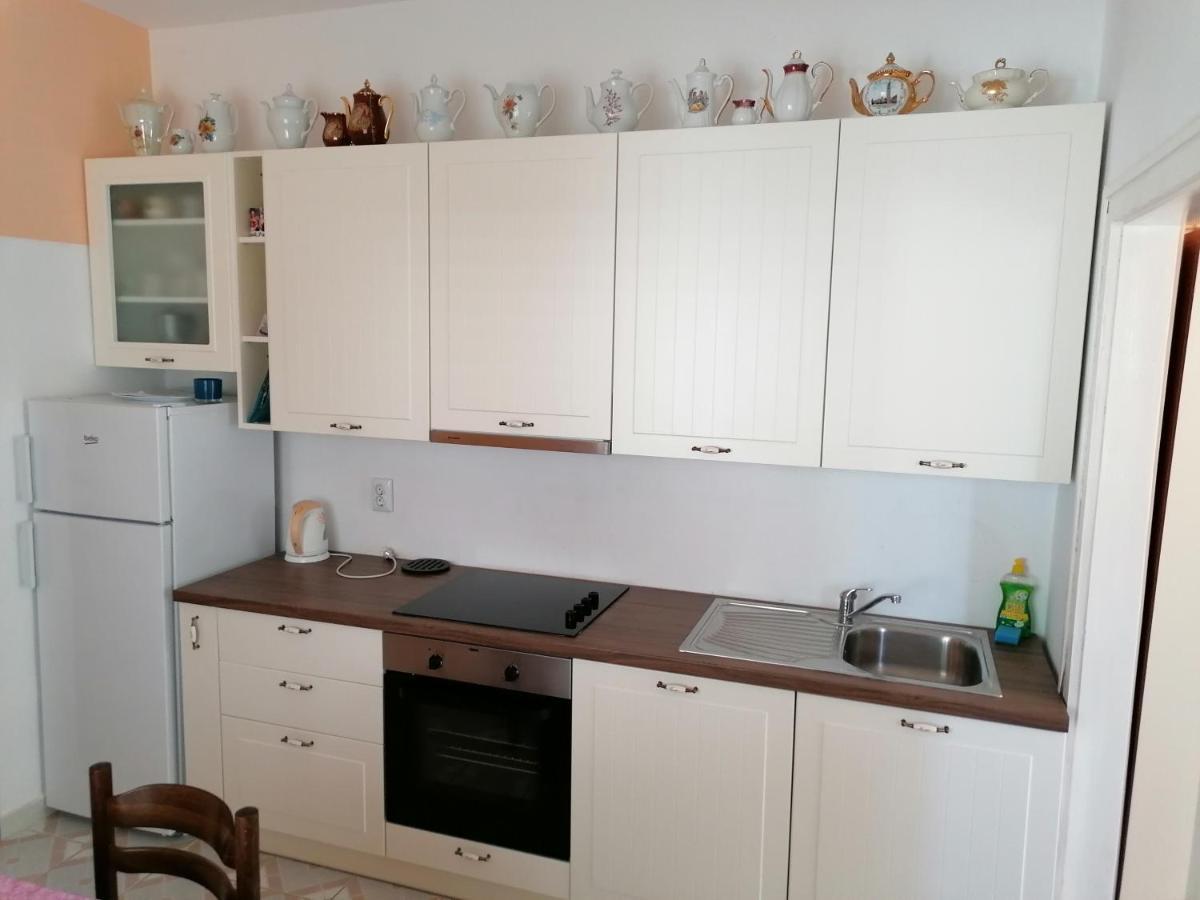 Apartmani Rija 3 Pag Town Kültér fotó